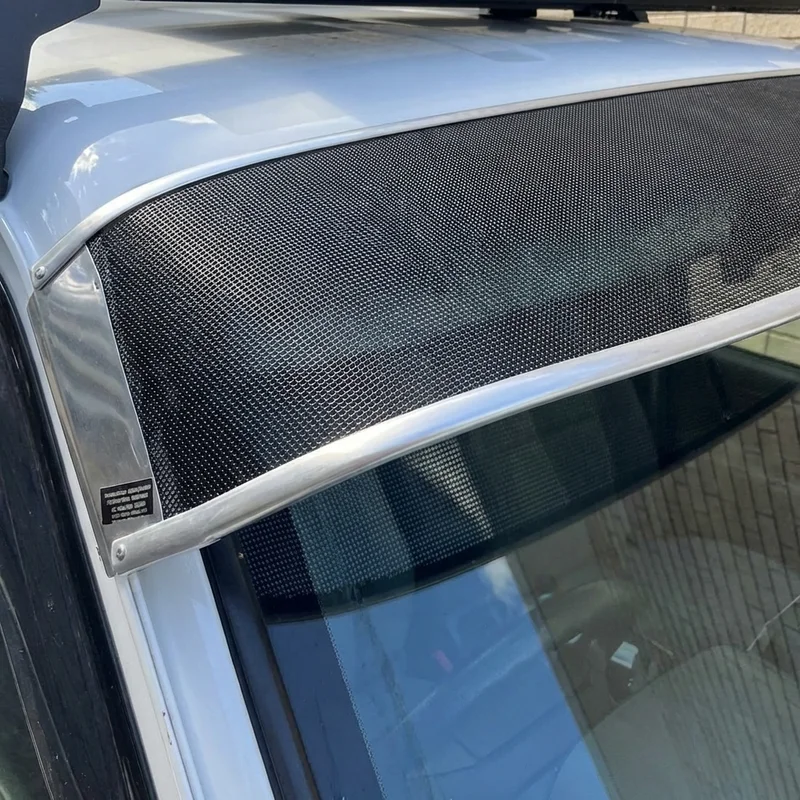 Suzuki Reno Netz-Windschutzscheiben-Sonnenblende (2005 - 2008) - 1