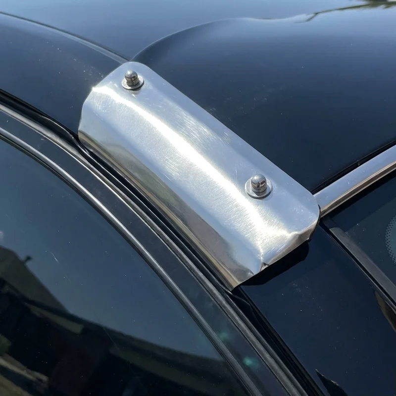 Thor Motor Coach Outlaw Sunvisor Mounting Bracket Kit (2021 - 2023) - 1