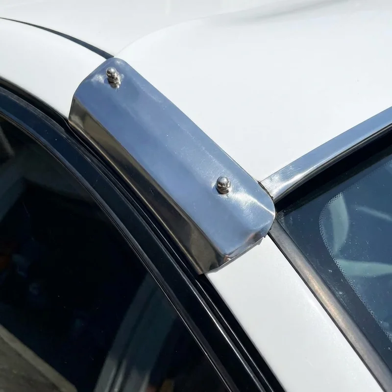 Thor Motor Coach Siesta Sprinter Sunvisor Mounting Bracket Kit (2019 - 2020) - 1