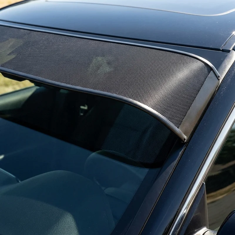 UAZ Hunter síťová sluneční clona na čelní sklo (2019 - 2019) - 1