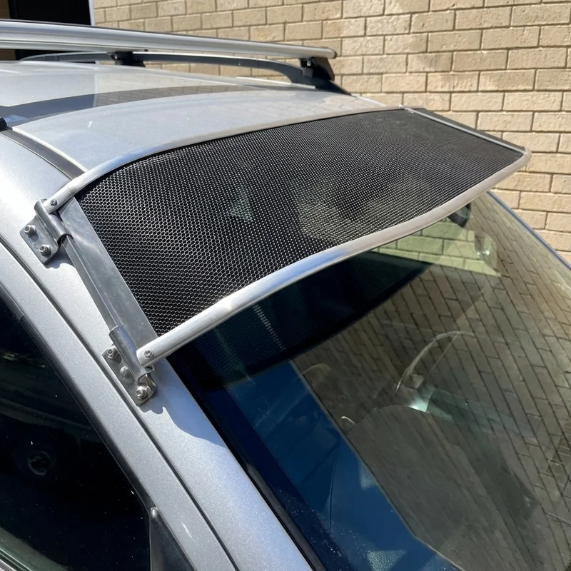 Viseira de Para-brisa em Tela UAZ Profi (2019 - 2019) - 1