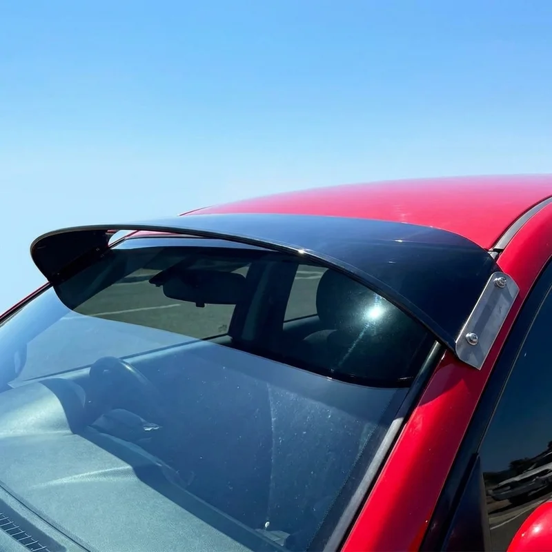 UD 1800CS Solid Acrylic Windscreen Sunvisor (2001 - 2010) - 1