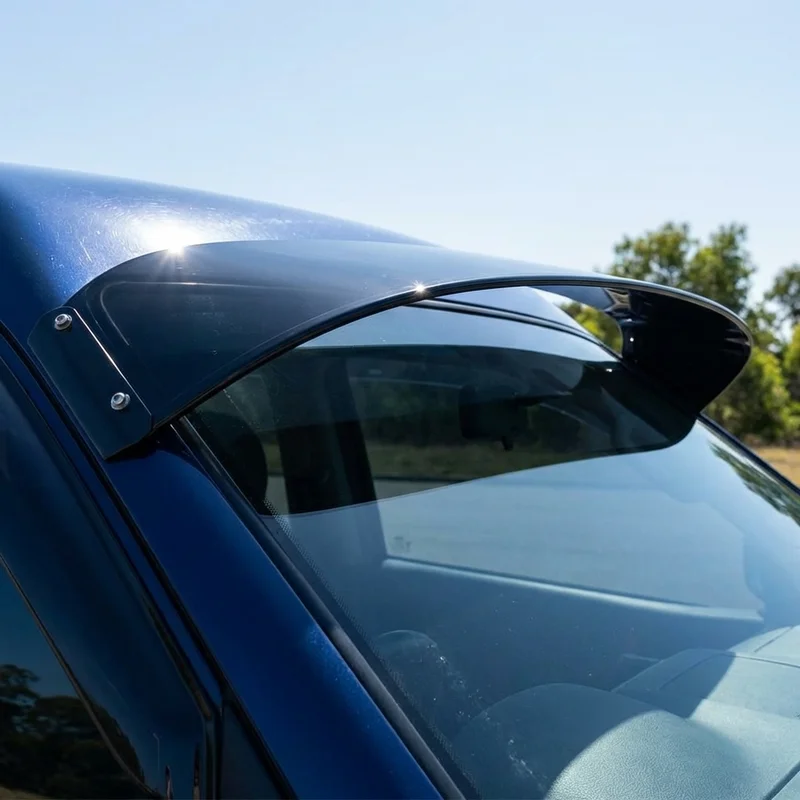 UD 3000 Solid Acrylic Windscreen Sunvisor (1989 - 1991) - 1