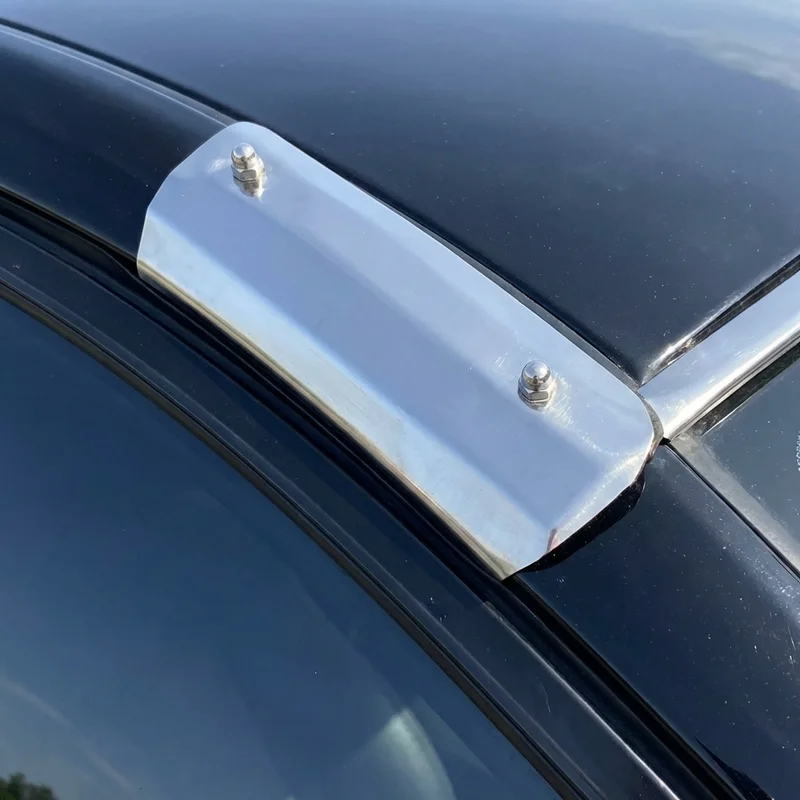 UD 3000HD Sunvisor Mounting Bracket Kit (1992 - 1994) - 1