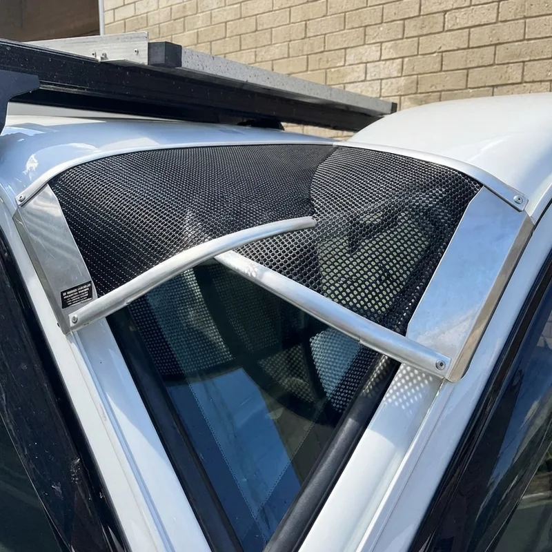 UD 3000SD Mesh Windscreen Sunvisor (1992 - 1994) - 1