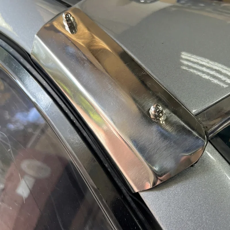 UD 3300 Sunvisor Mounting Bracket Kit (1989 - 2013) - 1