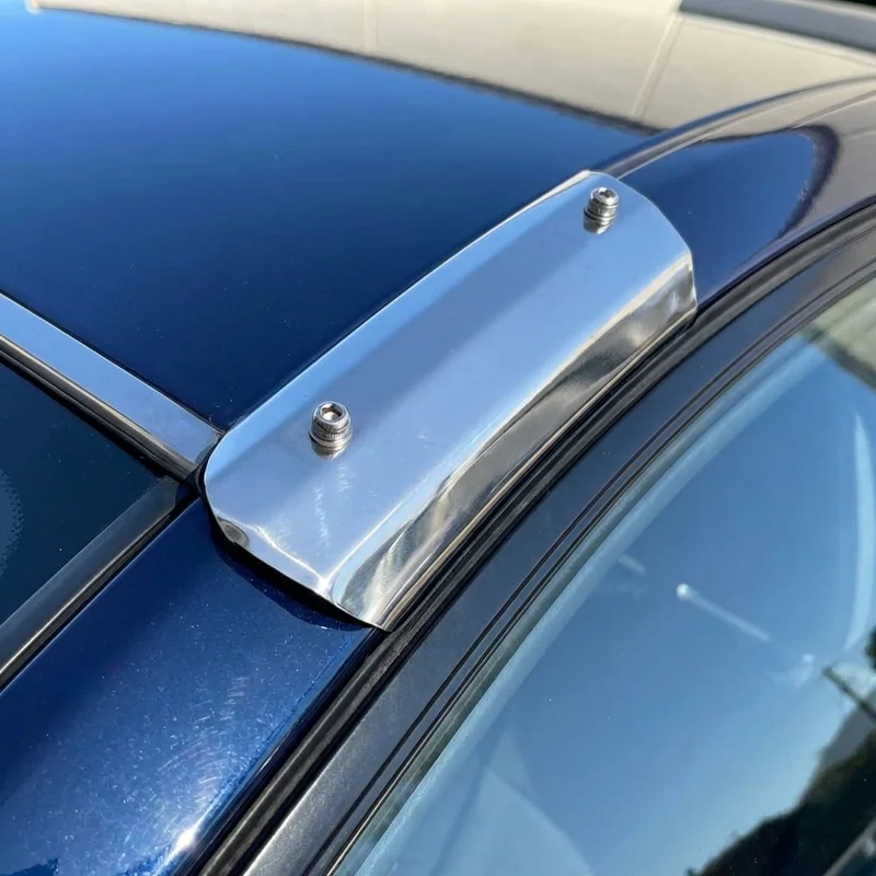 UD 600T Sunvisor Mounting Bracket Kit (1992 - 1994) - 1