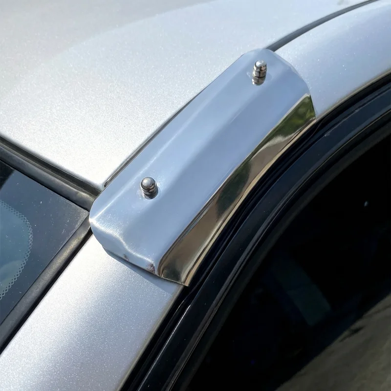 Volkswagen Constellation Sunvisor Mounting Bracket Kit (2015 - 2020) - 1