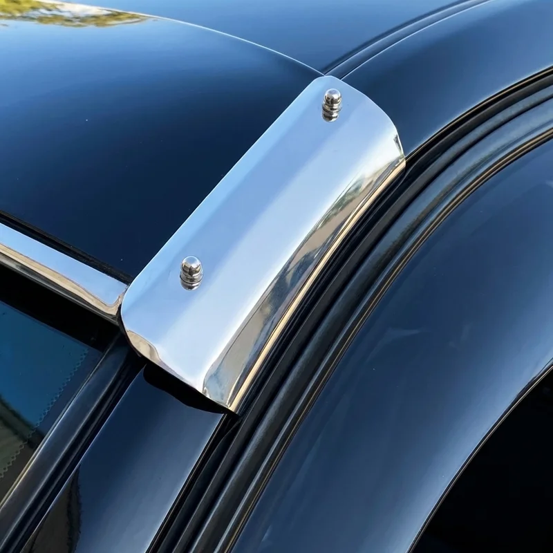 Volkswagen Eos Sunvisor Mounting Bracket Kit (2007 - 2016) - 1