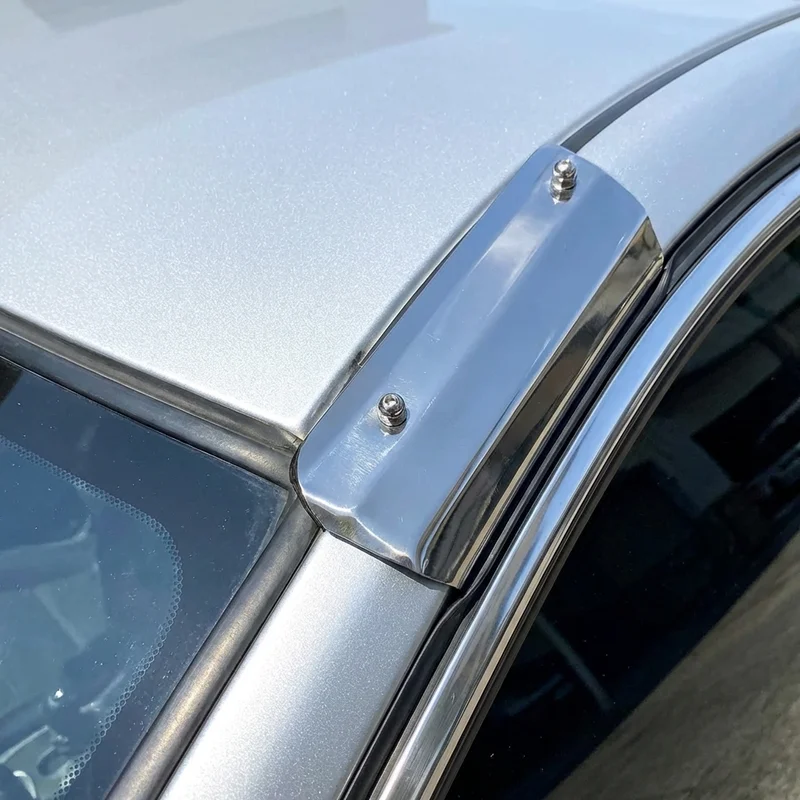 Volkswagen EuroVan Sunvisor Mounting Bracket Kit (1992 - 2009) - 1