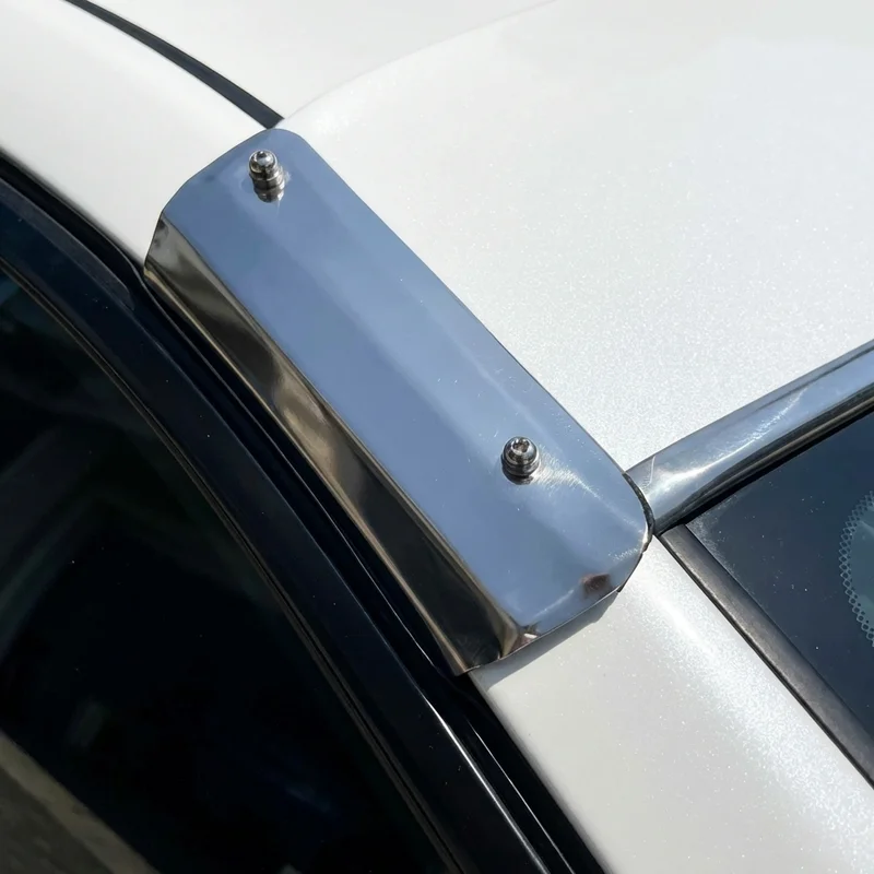 Volkswagen Phaeton Sunvisor Mounting Bracket Kit (2004 - 2006) - 1