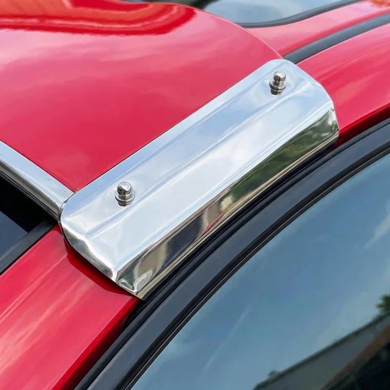 Volkswagen Saveiro Sunvisor Mounting Bracket Kit (2010 - 2020) - 1