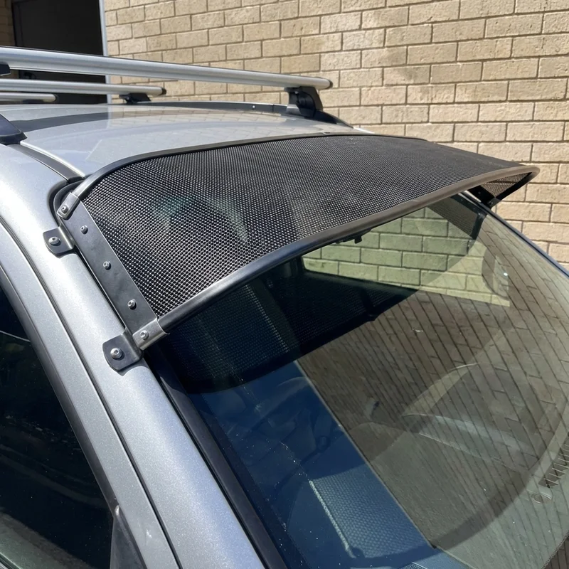 Volvo 240 Mesh Windscreen Sunvisor (1990 - 1993) - 1