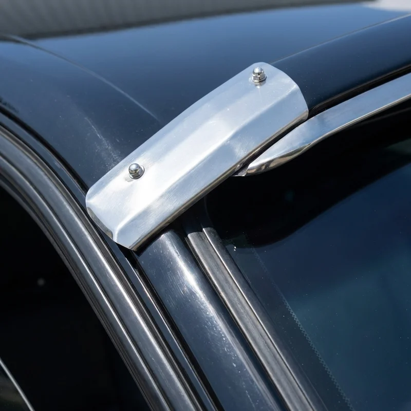 Volvo 760 Sunvisor Mounting Bracket Kit (1983 - 1990) - 1