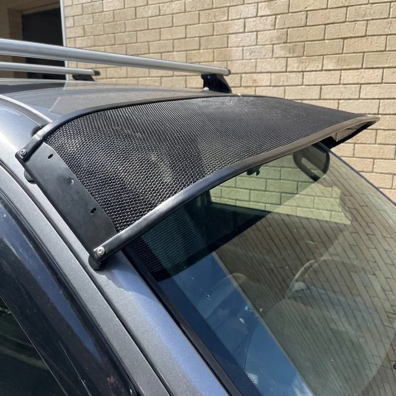 Volvo 760 Mesh Windscreen Sunvisor (1983 - 1990) - 1