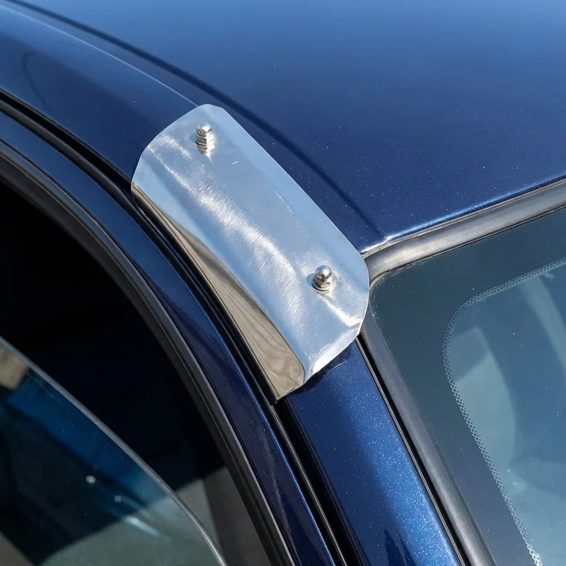Volvo V70 Sunvisor Mounting Bracket Kit (1998 - 2010) - 1