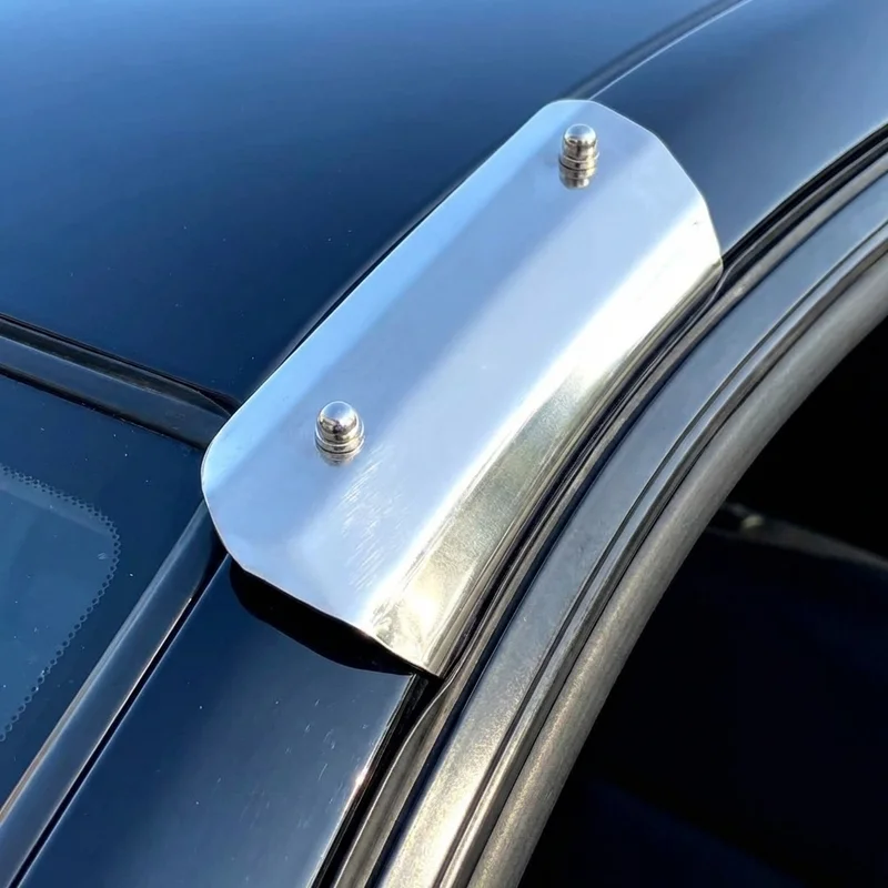 Kit de Soportes de Montaje para Visera Volvo VAH 300 (2019 - 2020) - 1