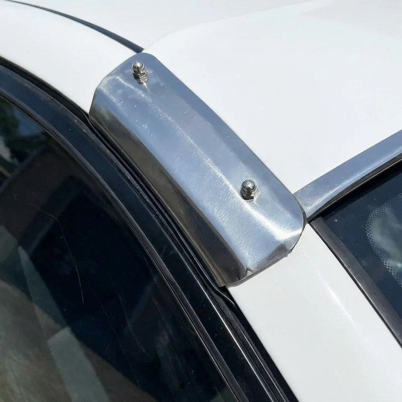 Volvo VAH 640 Sunvisor Mounting Bracket Kit (2019 - 2020) - 1