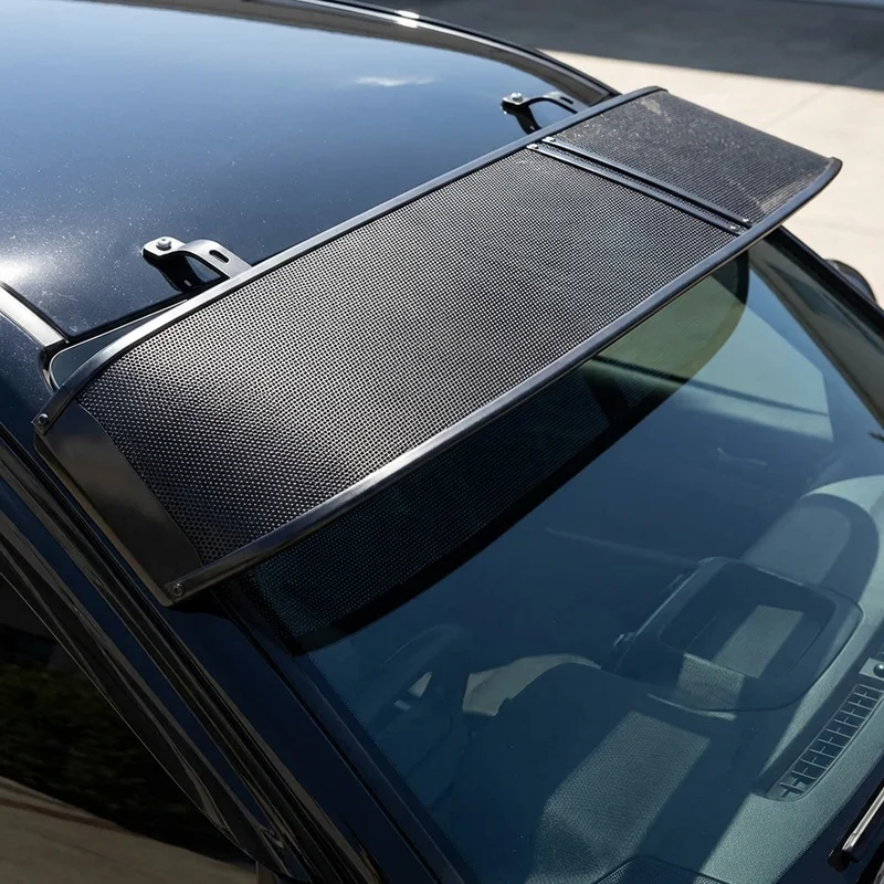 Volvo VNL Mesh Windscreen Sunvisor (2000 - 2025) - 1