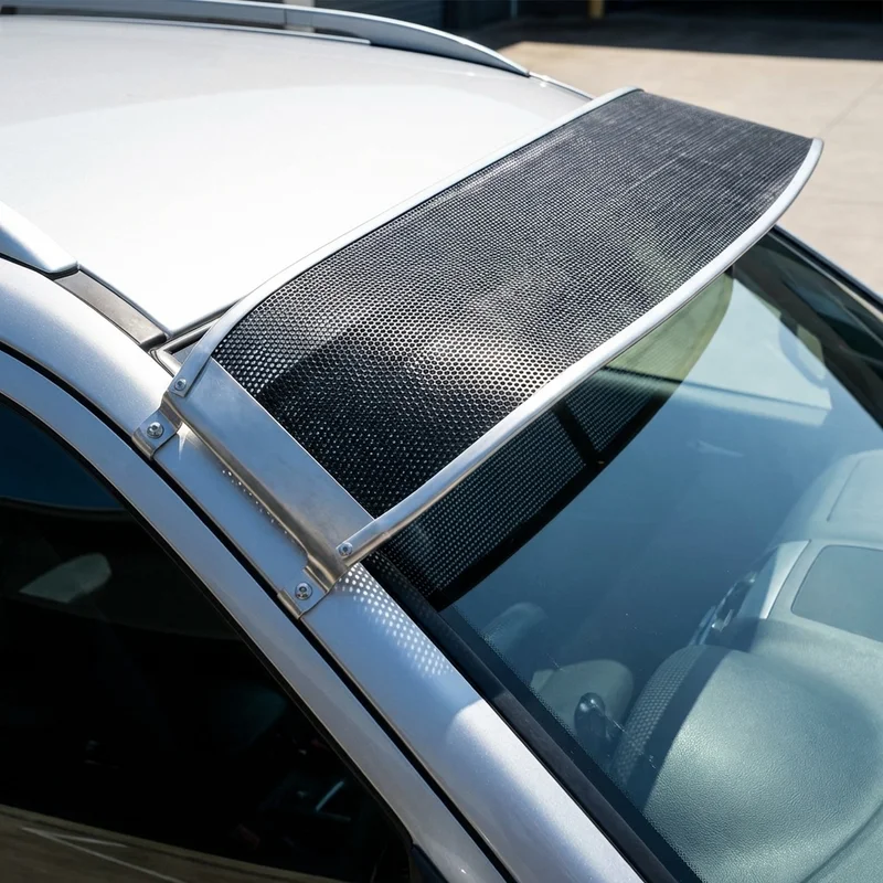 Volvo VNM Mesh Windscreen Sunvisor (2000 - 2018) - 1