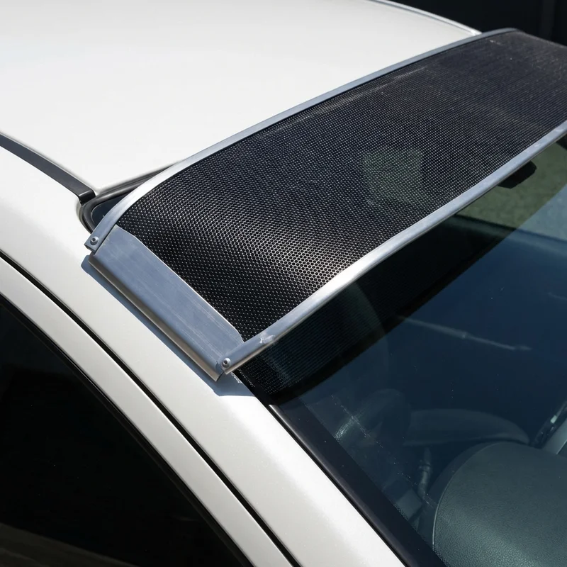Volvo XC40 Mesh Windscreen Sunvisor (2019 - 2025) - 1