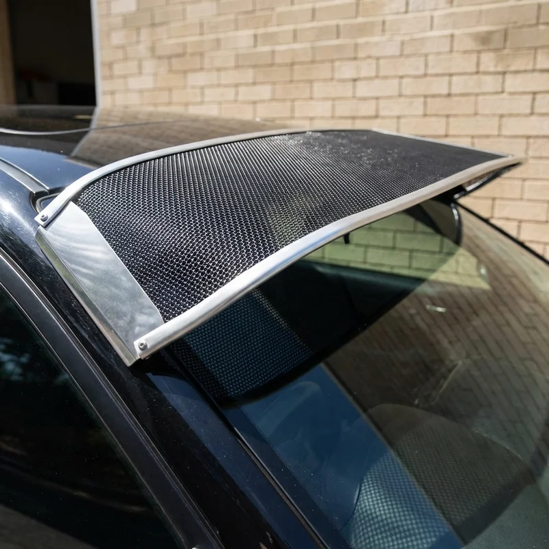 Volvo XC40 Recharge Mesh Windscreen Sunvisor (2021 - 2024) - 1