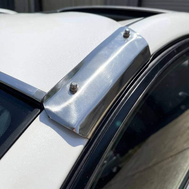 Volvo XC60 Sunvisor Mounting Bracket Kit (2010 - 2025) - 1