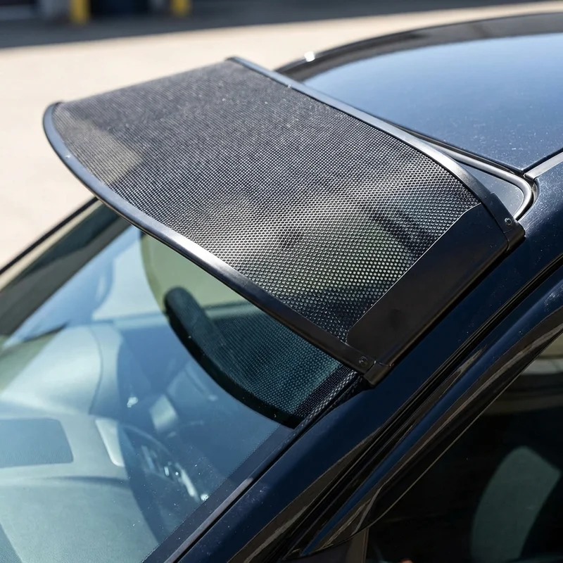 Volvo XC70 Mesh Windscreen Sunvisor (2003 - 2016) - 1