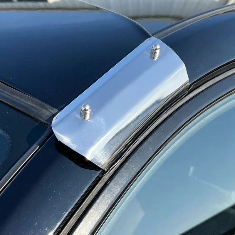 White WIL Sunvisor Mounting Bracket Kit (1984 - 1988) - 1