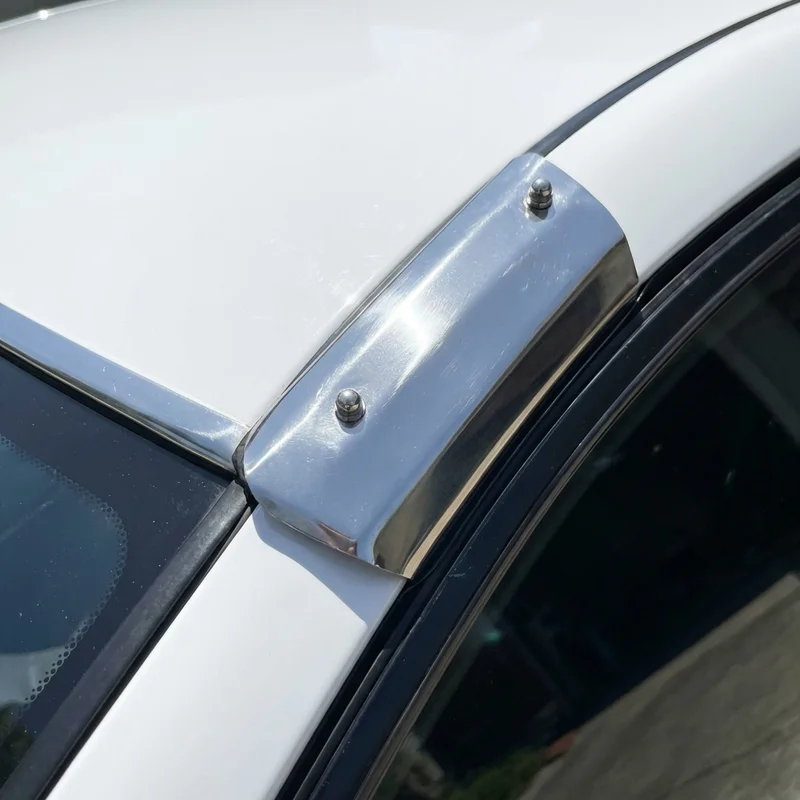 Winnebago Adventurer Sunvisor Mounting Bracket Kit (2019 - 2022) - 1