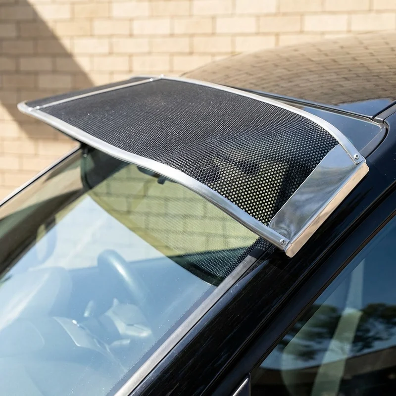 Winnebago Boldt Mesh Windscreen Sunvisor (2020 - 2022) - 1