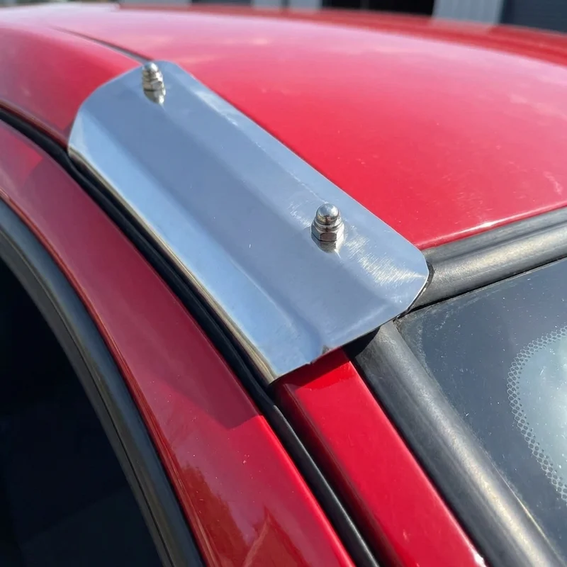 Winnebago Sunstar Sunvisor Mounting Bracket Kit (2019 - 2022) - 1