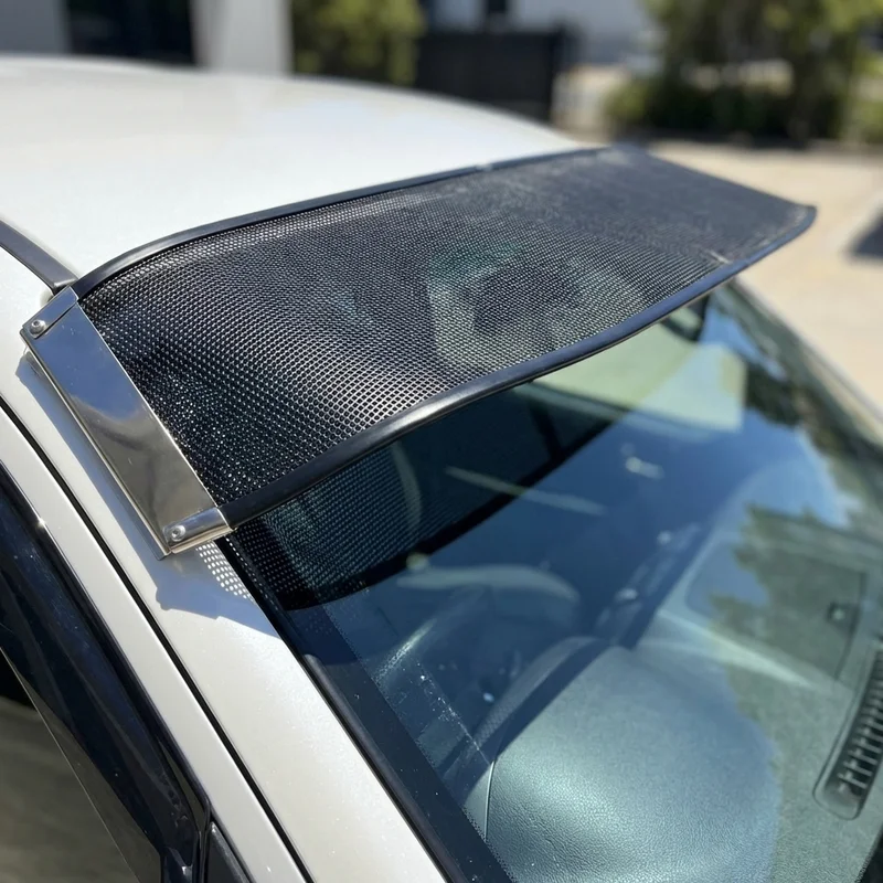 Workhorse FasTrack FT1061 Mesh Windscreen Sunvisor (2002 - 2005) - 1